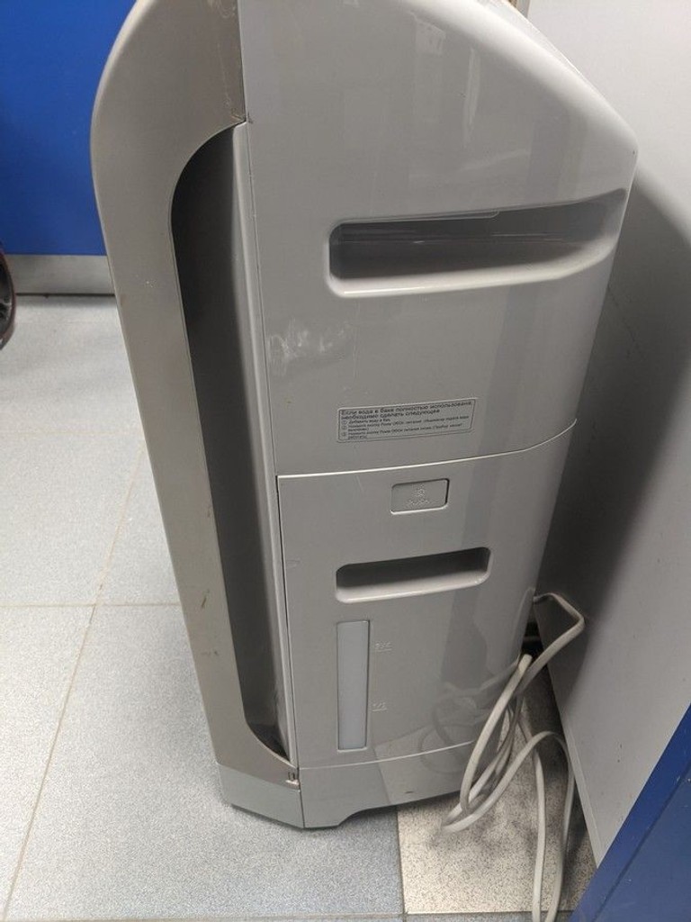 Розпродаж Panasonic f-vxd50r, продавець Техноскарб
