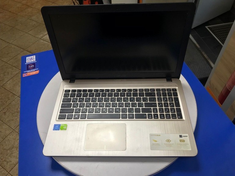 Оголошення Asus 15/pentium n4200 ddr3/4gb ddr3/hdd 500 gb/ssd *відсутній/geforce 920mx 2gb Б/У