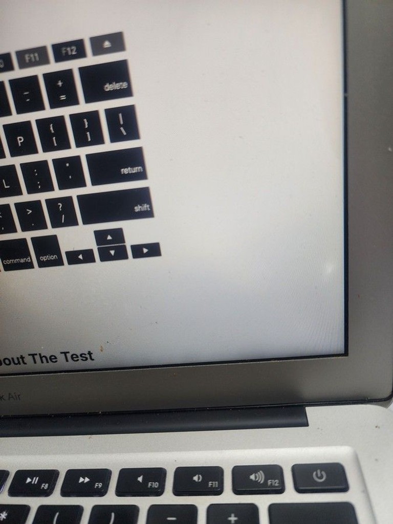 Розпродаж Apple macbook air a1466 2017 13,3" core i5 1,8ghz/ram8gb/ssd256gb/intel hd graphics 6000, продавець Техноскарб