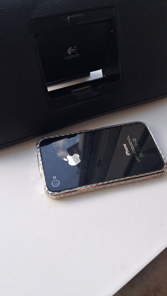 Оголошення Logitech S315i, модель S-00078 для iPhone Б/У