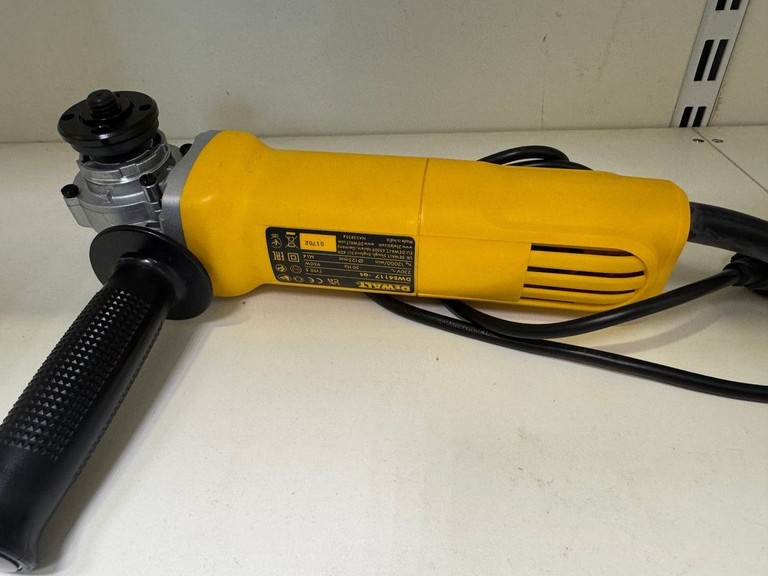 Купити Dewalt DWE4117 Б/У