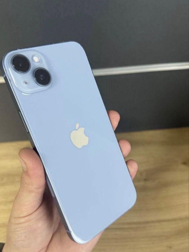 Купити Apple iPhone 14 128GB eSIM Midnight (MPUA3) Б/У