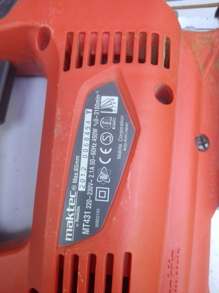 Дешиво Maktec MT 431 с ломбарда