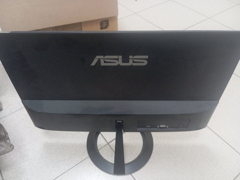 Купить ASUS VZ229HE (90LM02P0-B01670, 90LM02P0-B02670) Б/У
