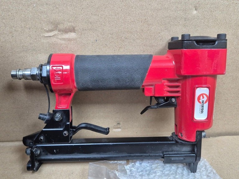 Розпродаж Intertool PT-1610, продавець Техноскарб