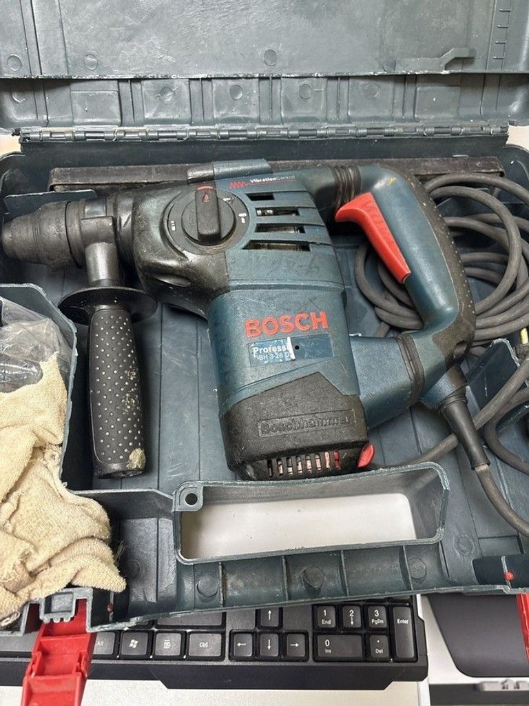 Купити Bosch gbh 3-28 dre Б/У