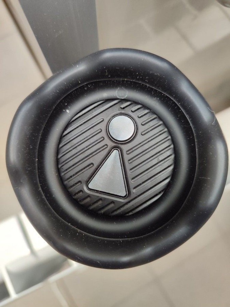 Оголошення JBL Charge 6 Black Б/У