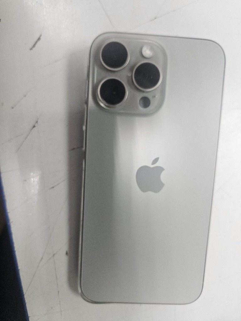 Apple iphone 15 pro max 256gb Код:01-201053660. Изображение 5
