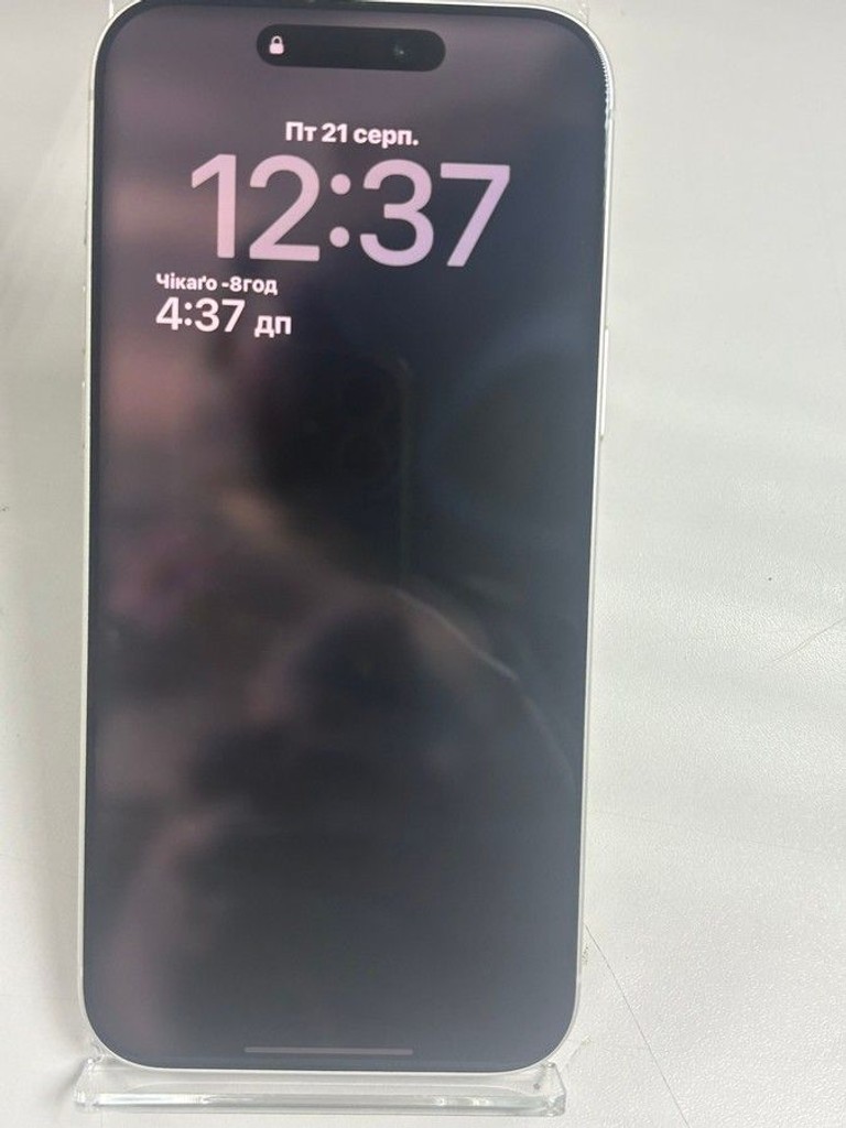 Купити Apple iPhone 17 Pro Max 256GB eSIM Silver (MFXG4) Б/У