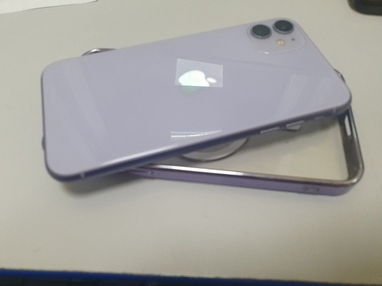 Объявление Apple iphone 11 64gb Б/У