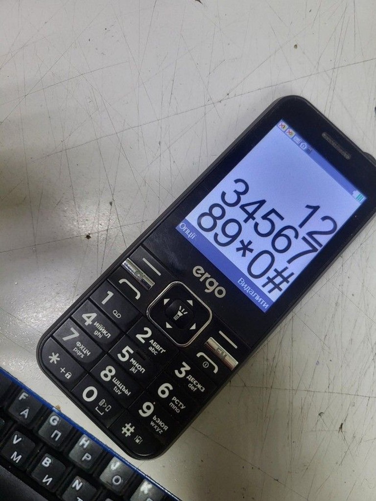 Оголошення Ergo E281 Dual Sim Black Б/У