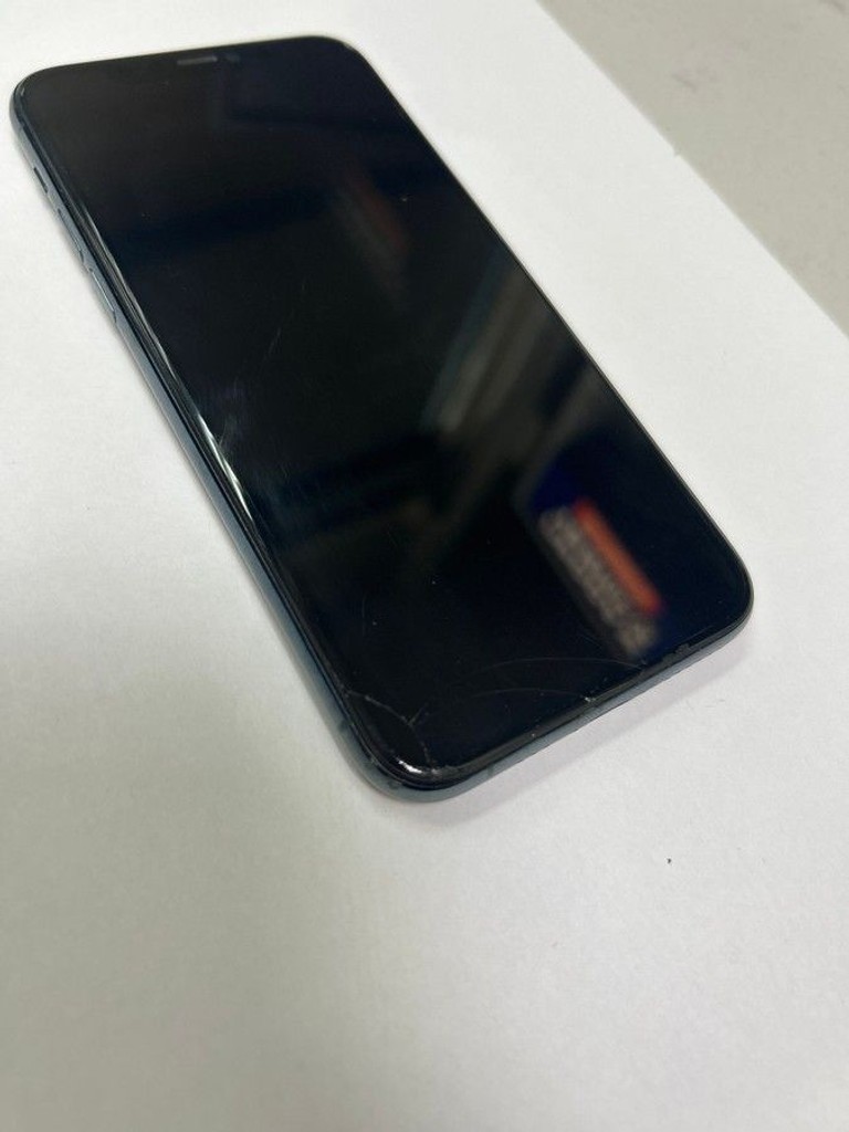 Купити Apple iphone 11 pro 64gb Б/У