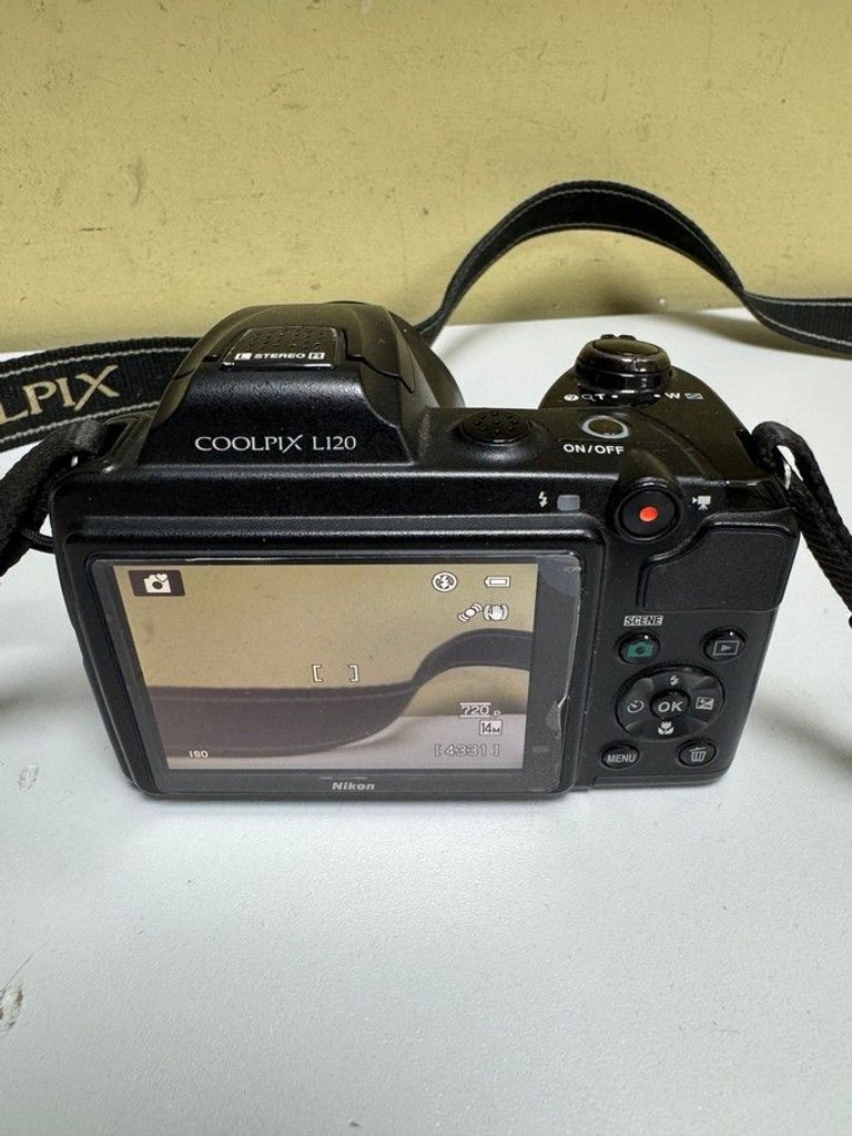 Дешево Nikon coolpix l120 з ломбарду