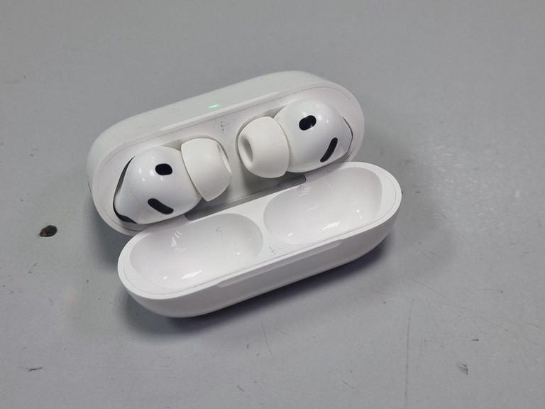 Дешиво AirPods Pro 3 с ломбарда