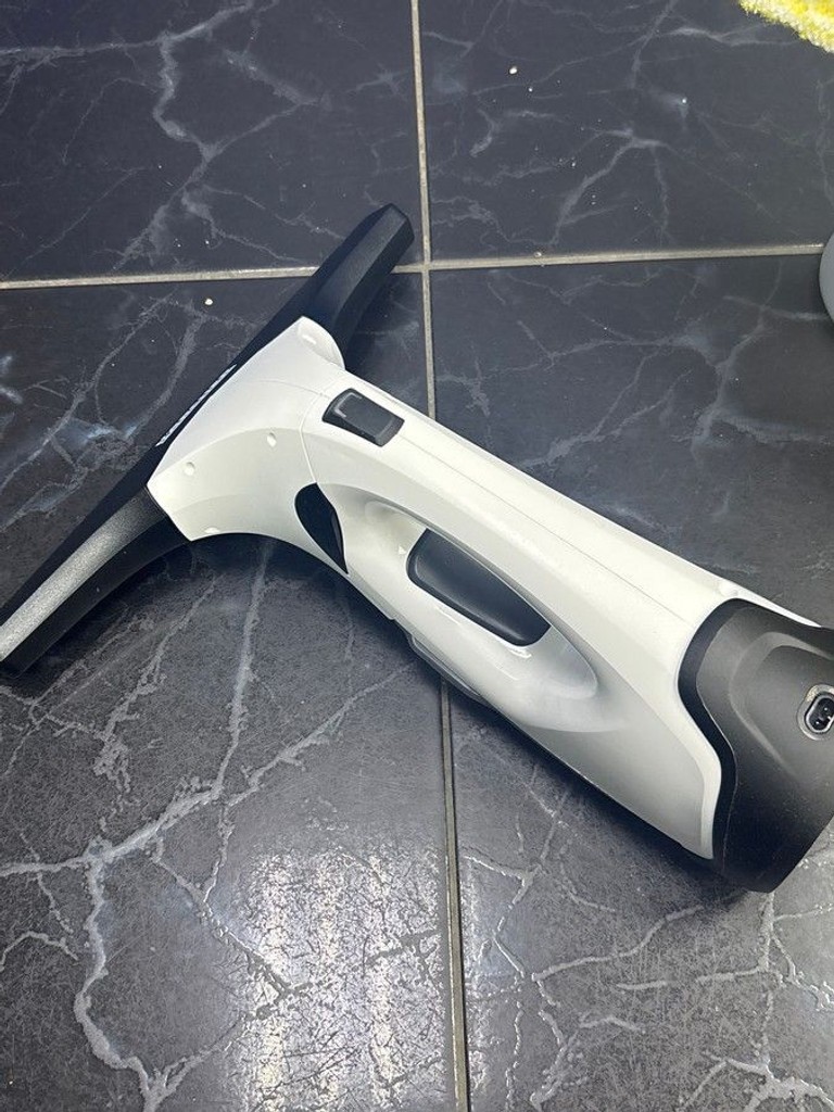 Купити Karcher wv 2 plus np Б/У