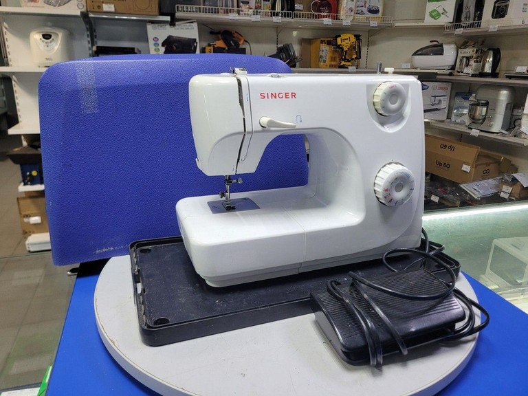 Купити Singer 8280 Б/У