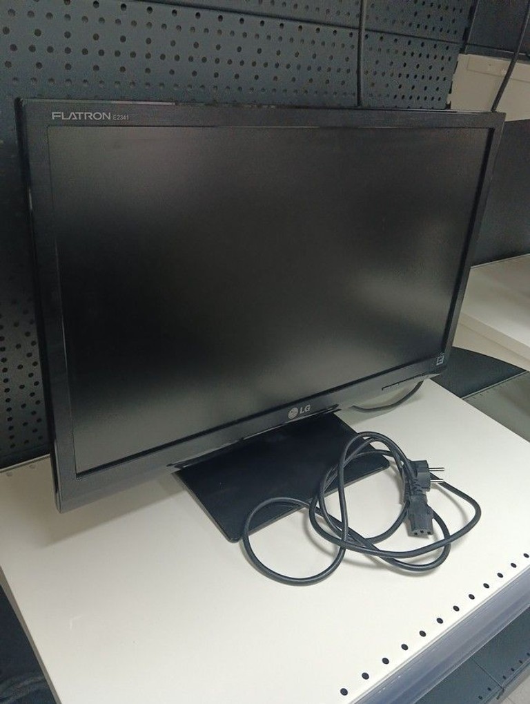 Розпродаж Lg e2341t, продавець Техноскарб