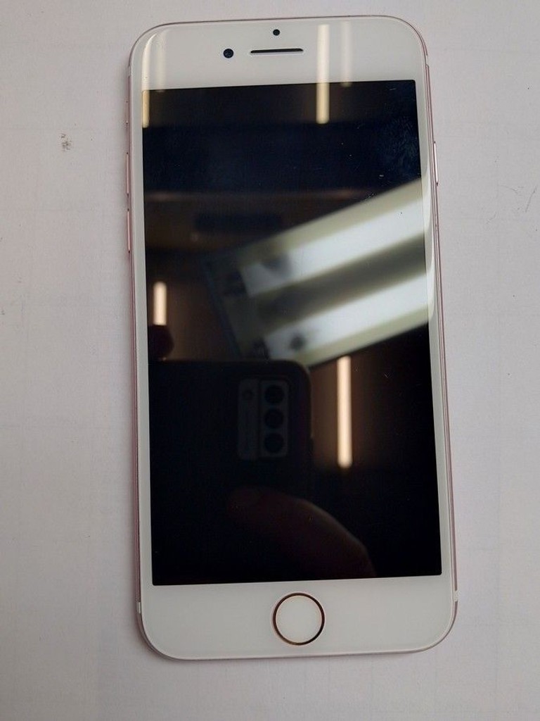 Apple iphone 7 32gb Код:01-201164578. Зображення 8