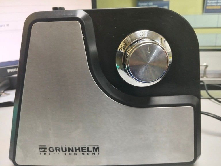 Дешево Grunhelm AMG180SSJ з ломбарду
