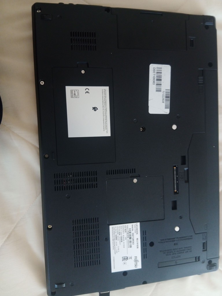 Fujitsu Lifebook E756 Код:null. Изображение 9