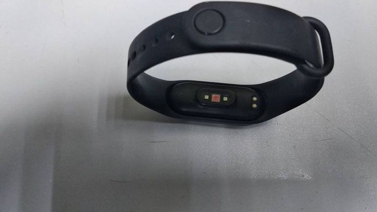 Оголошення Xiaomi Mi Smart Band 4 Black Б/У