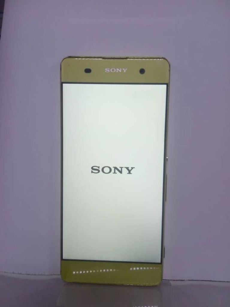 Дешиво Sony xperia xa f3212 ultra dual 3/16gb с ломбарда