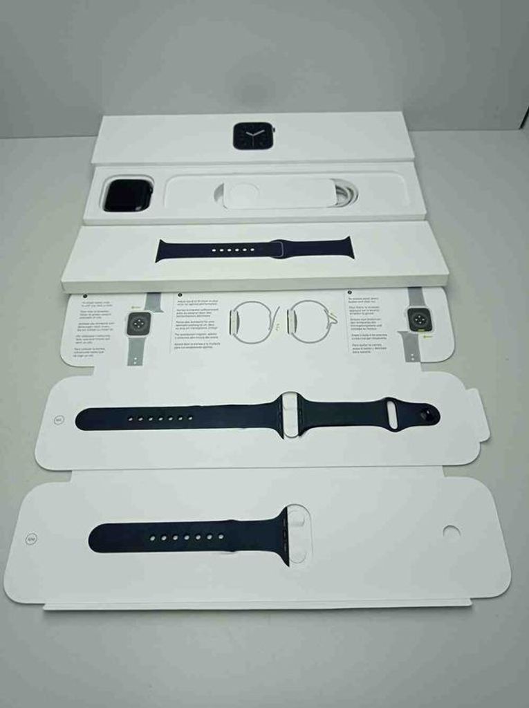 Купити Apple Watch Series 6 GPS 44мм Б/У