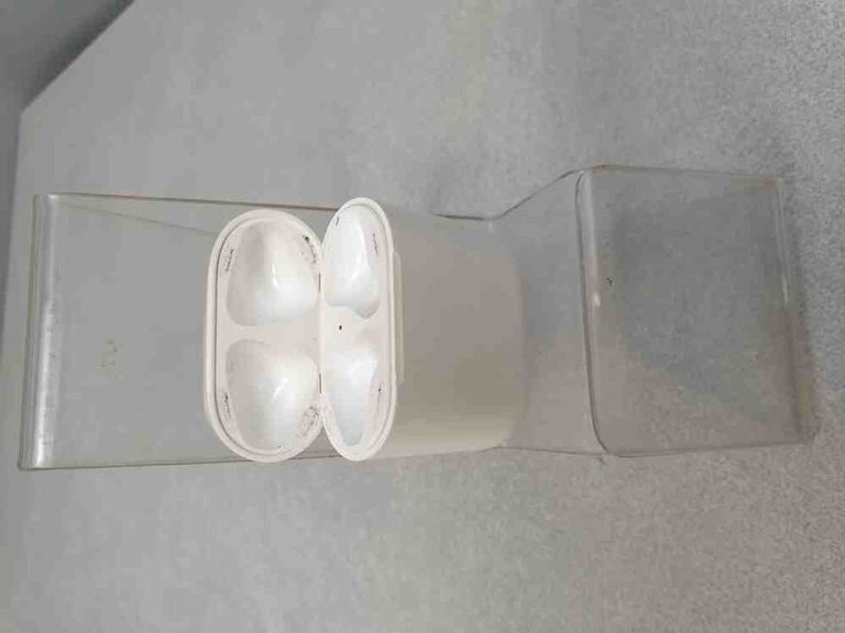 Apple airpods 2 gen a1602.a2032+a2031 2019г. Код:2000002568476. Изображение 8
