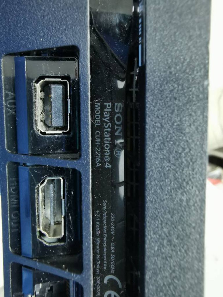 Дешево Sony playstation 4 500gb з ломбарду