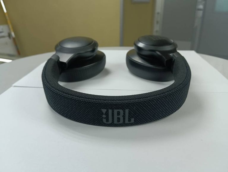 Розпродаж Jbl live 660nc, продавець Техноскарб