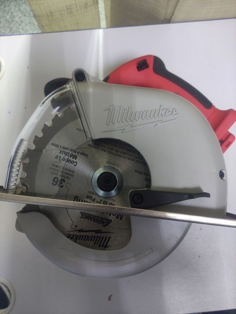 Дешево Milwaukee hd28 ms з ломбарду