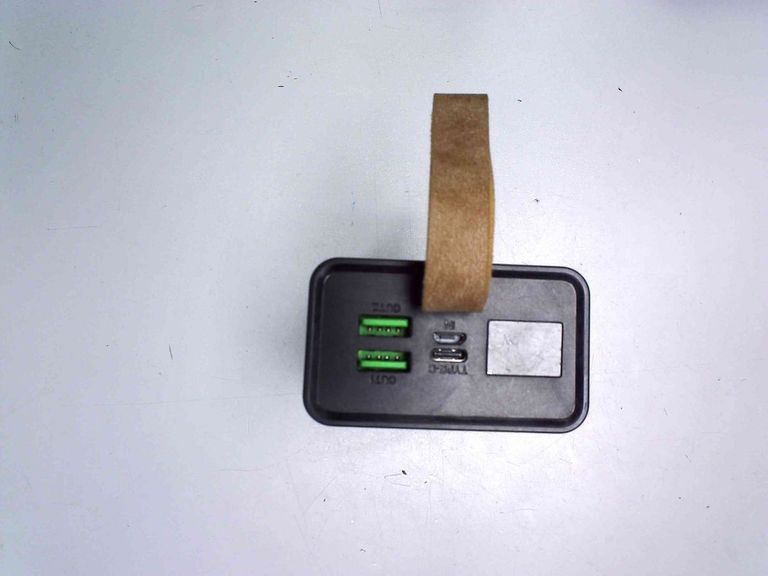 Оголошення Wuw tugii-y53 30000mah 22.5w Б/У