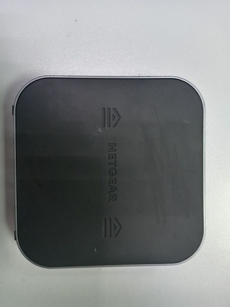 Дешиво Netgear MR1100 (MR1100-100EUS) с ломбарда