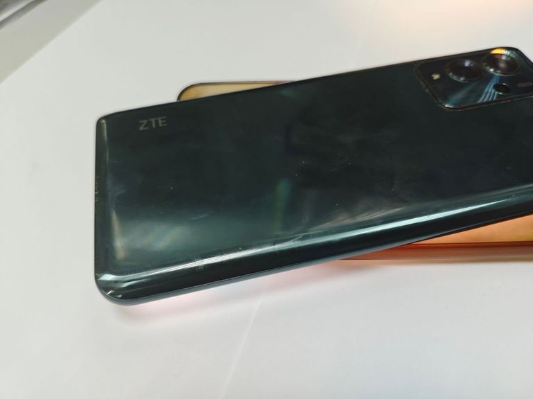 Zte blade v40 pro 6/128 gb Код:01-200581035. Зображення 7