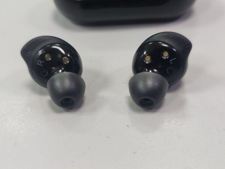 Объявление Samsung galaxy buds+ sm-r175 Б/У