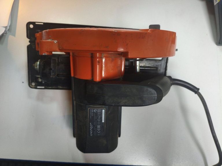 Дешево Dnipro-M cs-185 з ломбарду