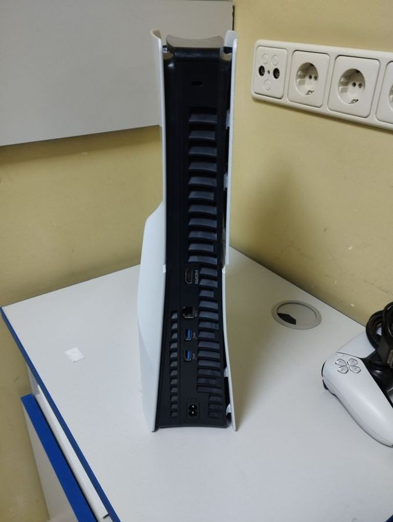 Sony PlayStation 5 825GB Код:01-200765648. Изображение 5