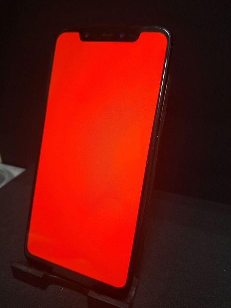 Оголошення Xiaomi Mi 8 6/64GB Black Б/У