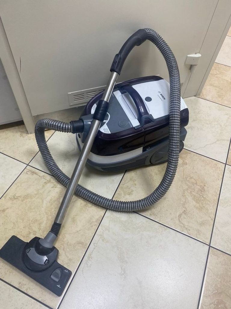 Дешево Bosch BWD41740 з ломбарду