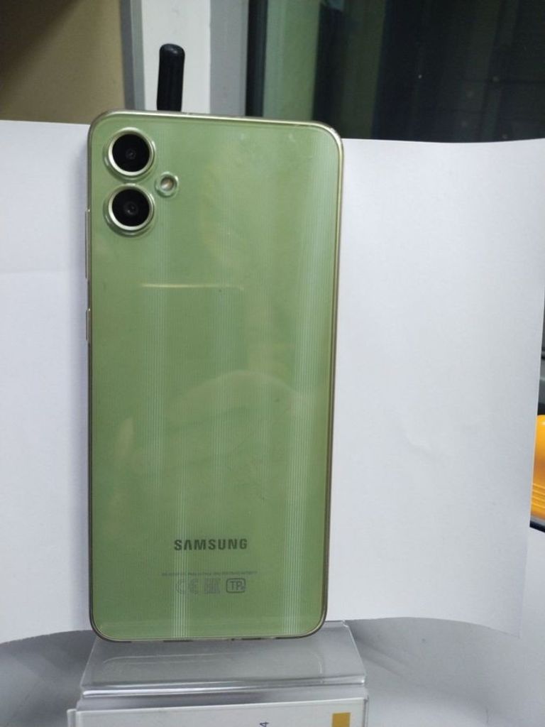 Объявление Samsung galaxy a05 4/64gb Б/У