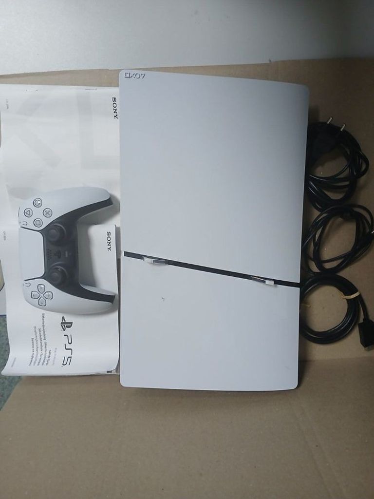 Дешиво Sony PlayStation 5 Slim Digital Edition 1TB с ломбарда