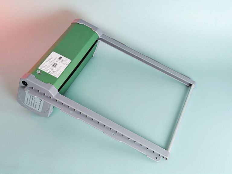 Дешево MaxAwe з ломбарду