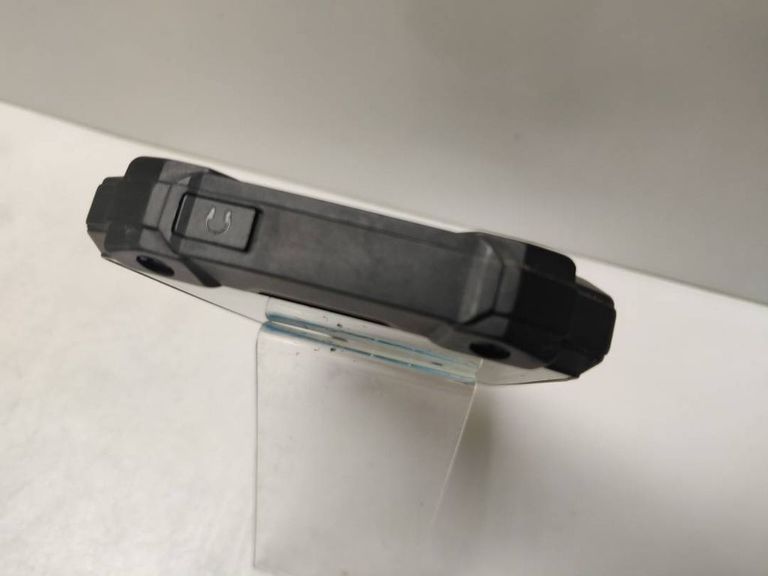 Дешево Sigma mobile X-treme PQ39 32gb з ломбарду