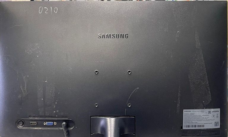 Дешиво Samsung s24r358fhi с ломбарда