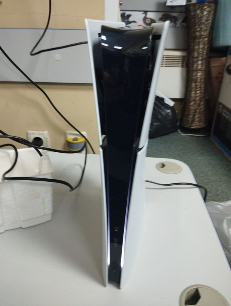 Купити Sony PlayStation 5 Slim Digital Edition 1TB Б/У