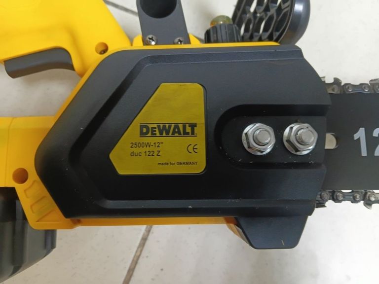 Дешево Dewalt Копія duc 122 z 1акб зп з ломбарду