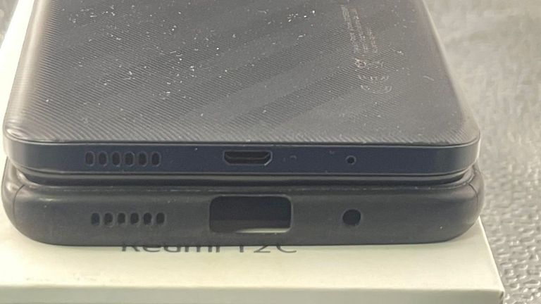 Розпродаж Xiaomi redmi 12c 3/64gb, продавець Техноскарб