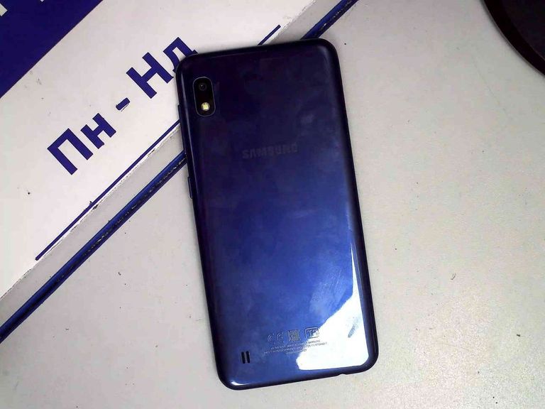 Дешиво Samsung a105f galaxy a10 2/32gb с ломбарда
