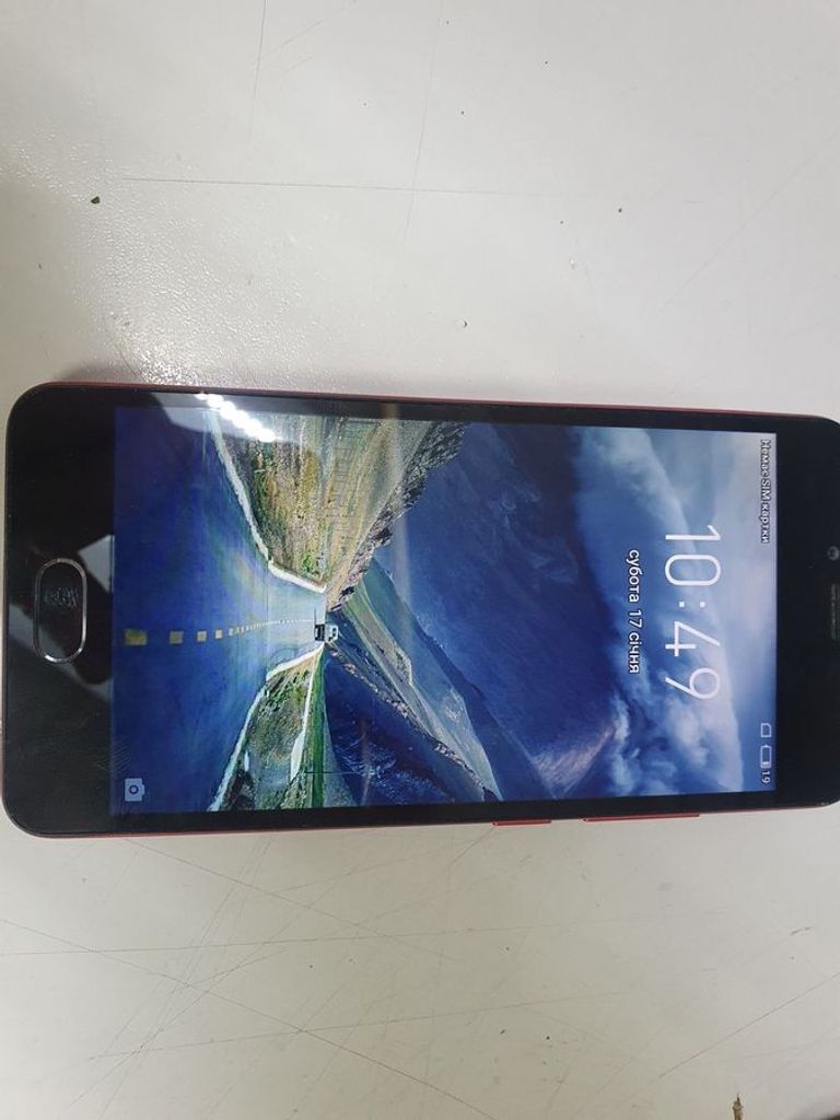 Дешиво Meizu M5 16GB Black с ломбарда