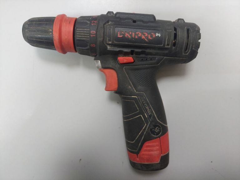 Дешево Dnipro-M cd-12qx з ломбарду